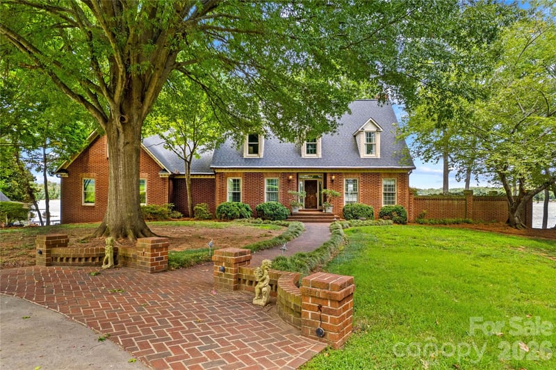 810 Fox Hollow Ln, Salisbury, NC 28146