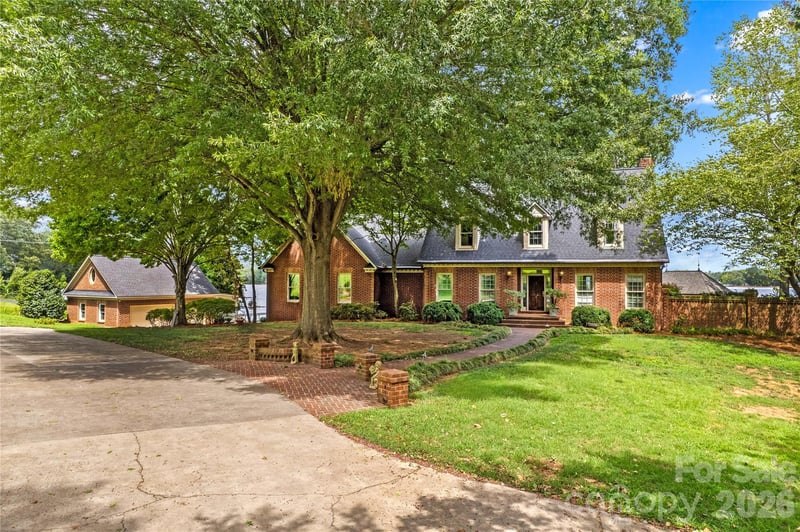 810 Fox Hollow Ln, Salisbury, NC 28146