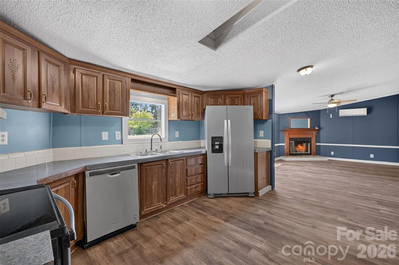 2596 Midnight Dr, Claremont, NC 28610