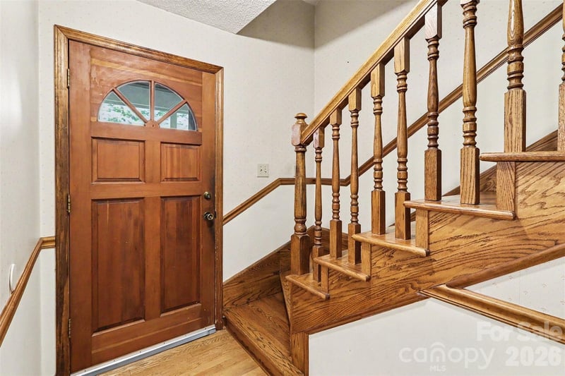 124 Catawba Ave, Mooresville, NC 28115