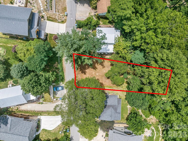 99999 Deaver St #4, Asheville, NC 28804