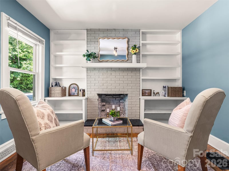 148 Sand Hill Rd, Asheville, NC 28806