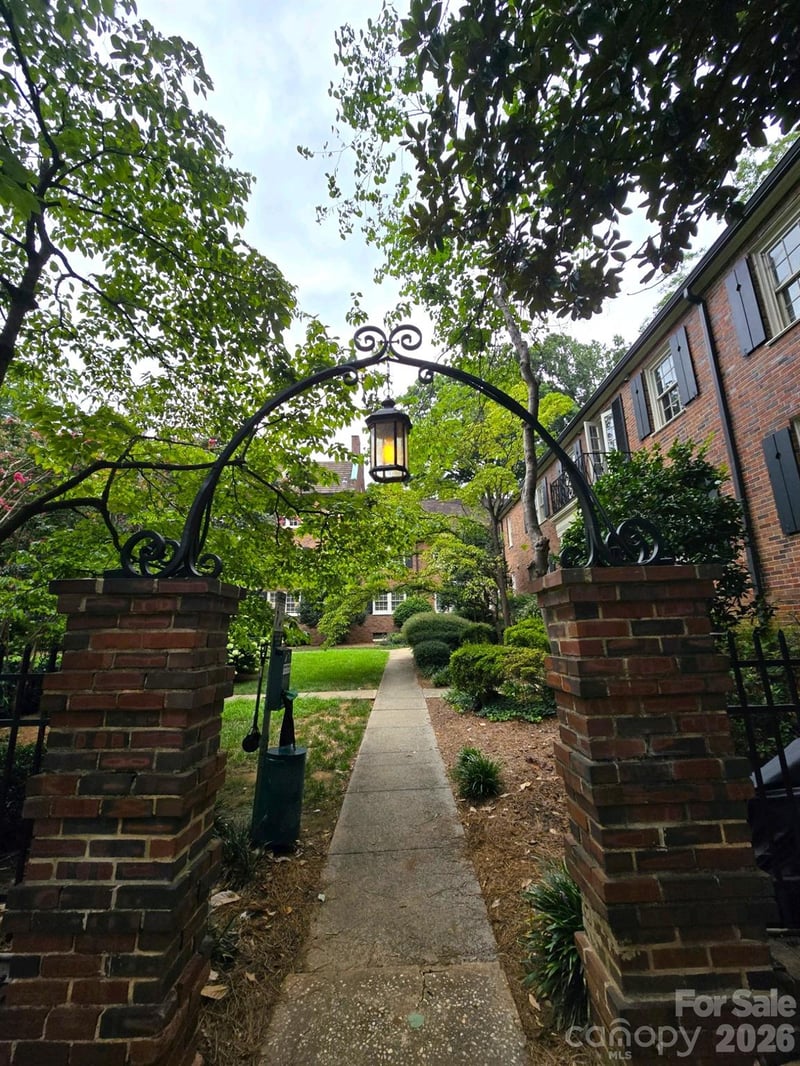 106 Colville Rd #33A, Charlotte, NC 28207
