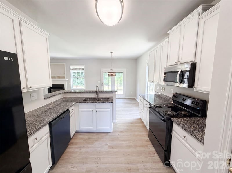 11528 Erwin Ridge Ave, Charlotte, NC 28213