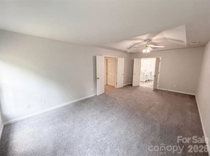 11528 Erwin Ridge Ave, Charlotte, NC 28213