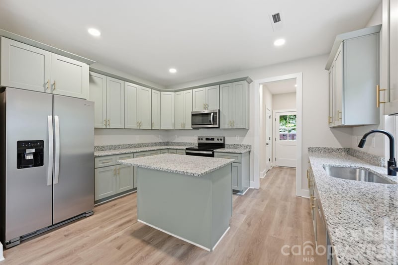 34 Stricker Ave, Concord, NC 28027
