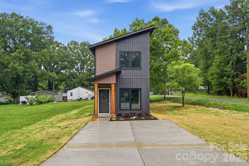 34 Stricker Ave, Concord, NC 28027
