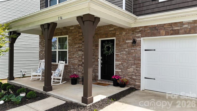 136 Haddonsfield Dr, Mooresville, NC 28115