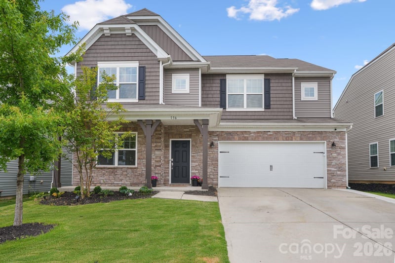 136 Haddonsfield Dr, Mooresville, NC 28115