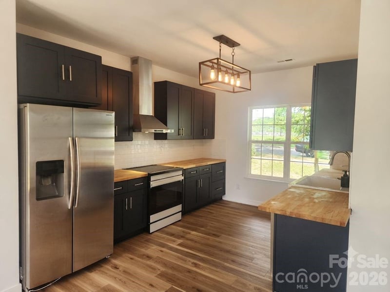 8804 Arrowhead Place Ln, Cornelius, NC 28031
