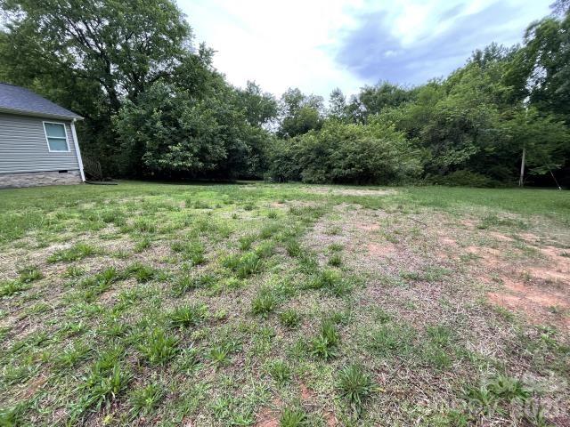 19633 Ferry St, Cornelius, NC 28031