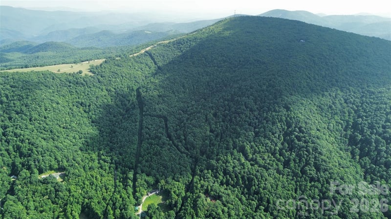 64 Clay View Dr, Fairview, NC 28730