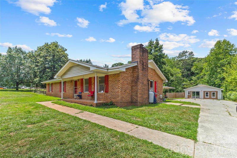 3304 Griffith Rd, Monroe, NC 28112