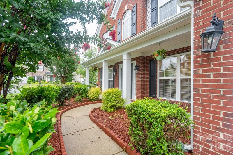 9603 Tramacera Ct, Concord, NC 28027
