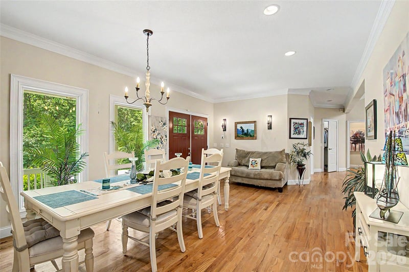 312 Benjamin Way, Hendersonville, NC 28792