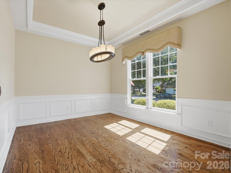 6747 Fieldstone Manor Dr, Matthews, NC 28105