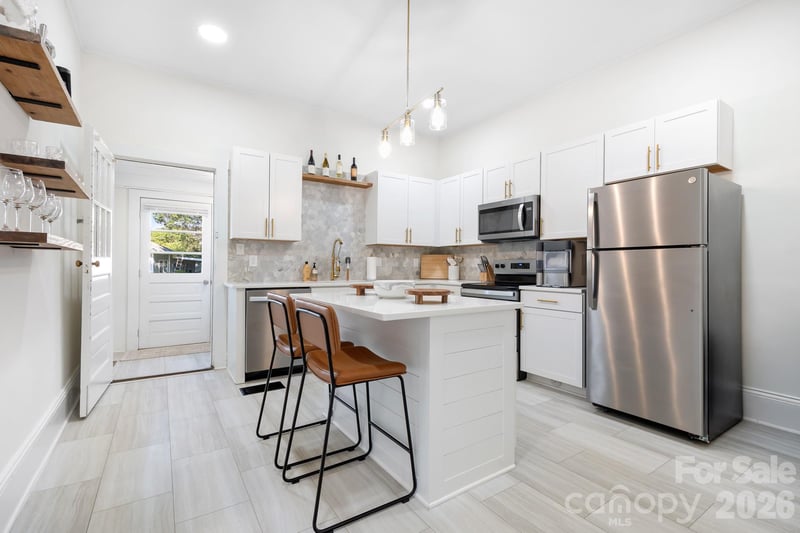 102 Madora St, Mount Holly, NC 28120