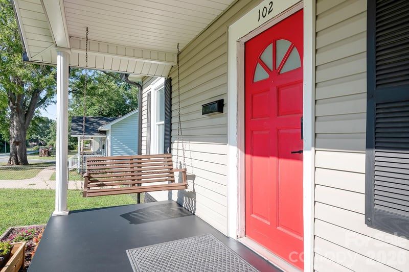 102 Madora St, Mount Holly, NC 28120