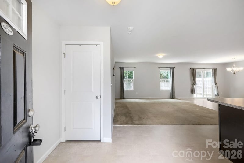 1706 Hooper Ct, Charlotte, NC 28212