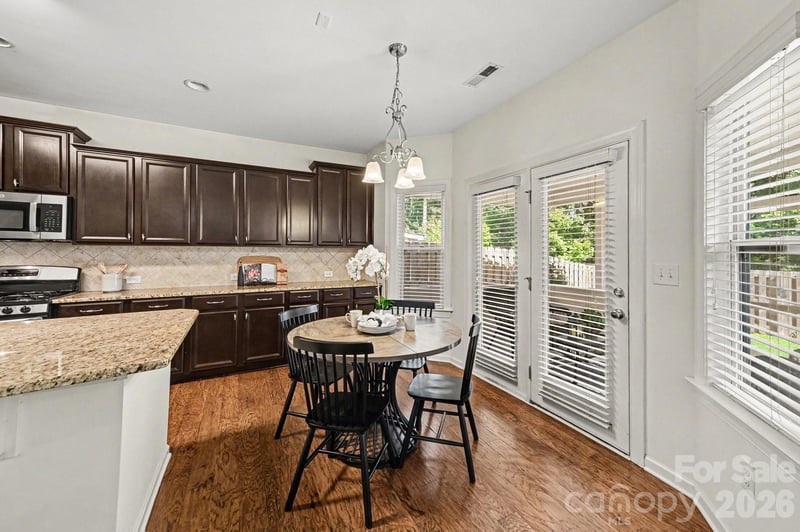 10202 Falling Leaf Dr, Concord, NC 28027