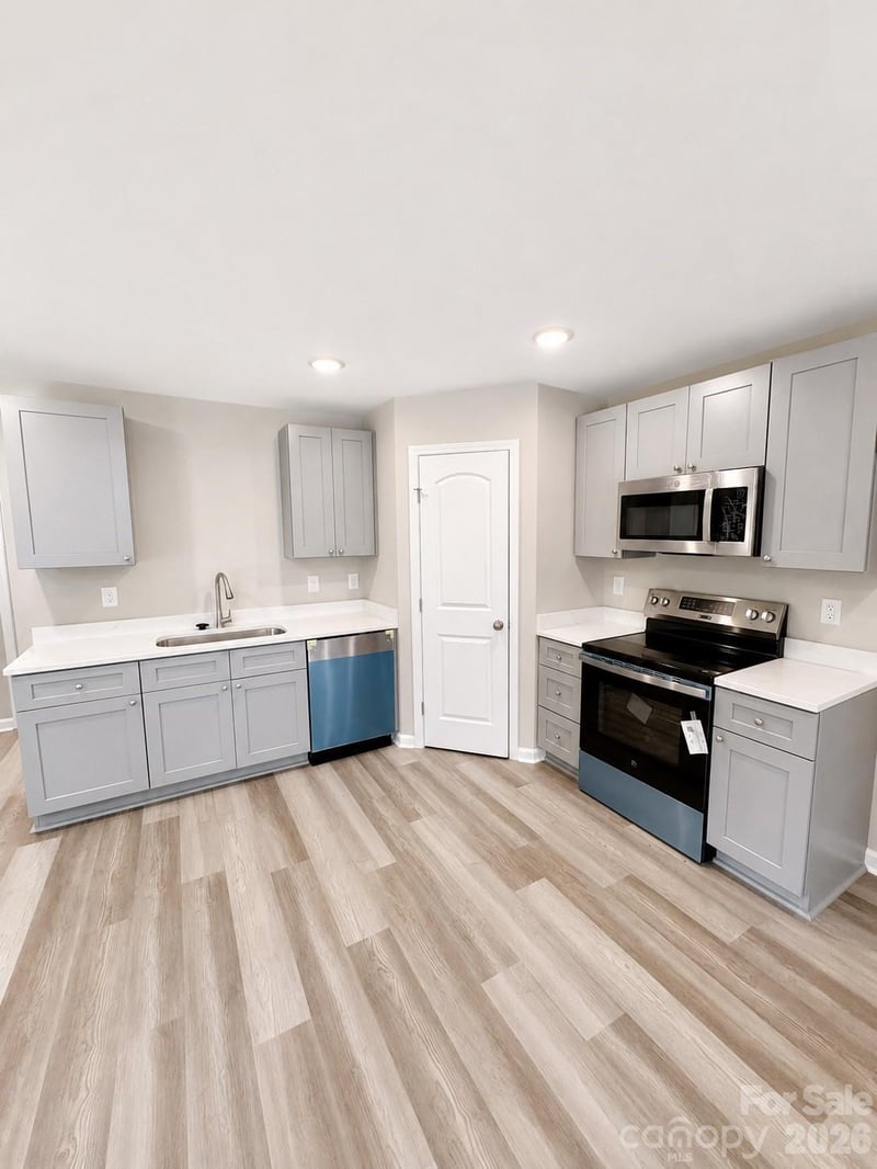 180 May St, Concord, NC 28025