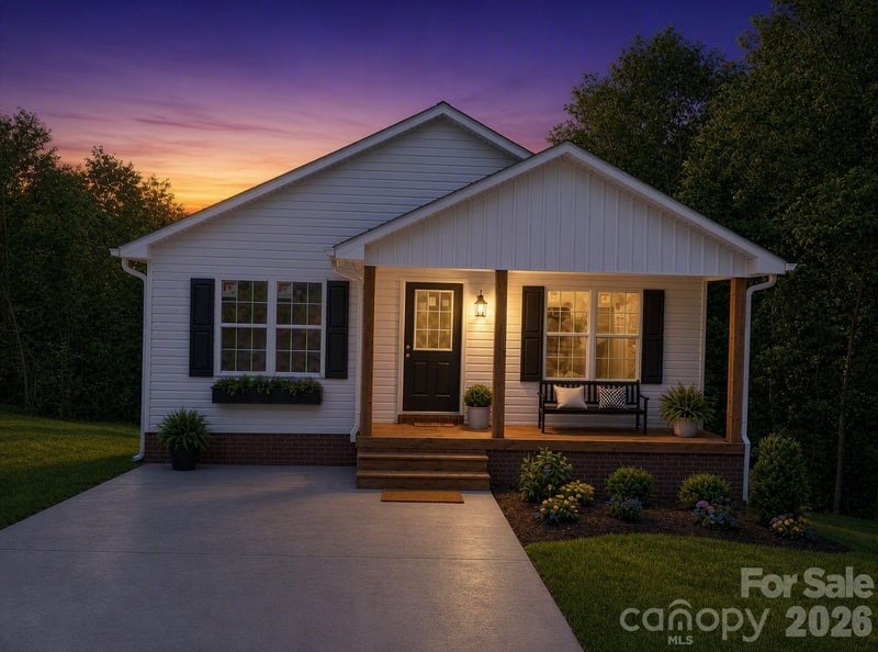 180 May St, Concord, NC 28025