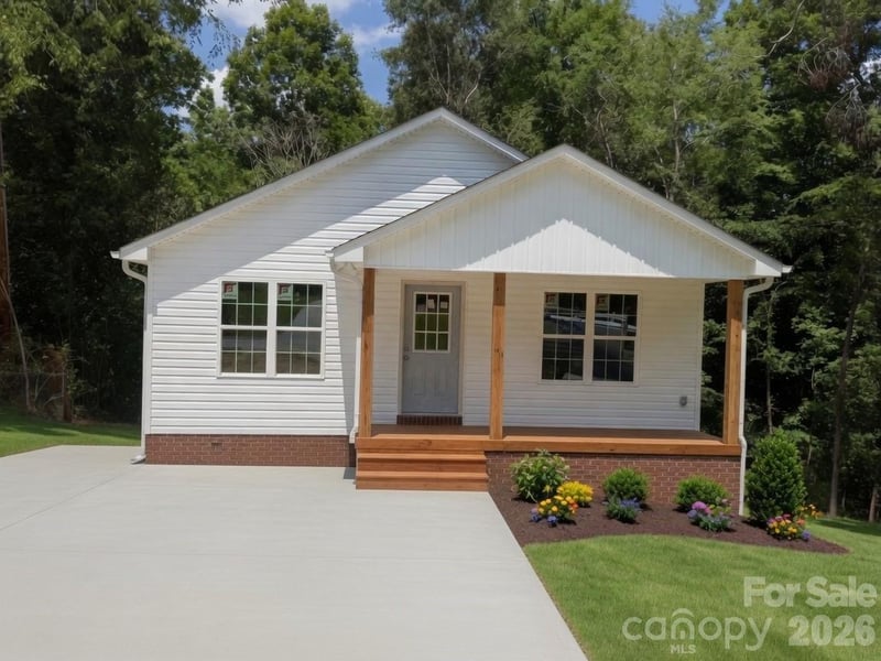 180 May St, Concord, NC 28025