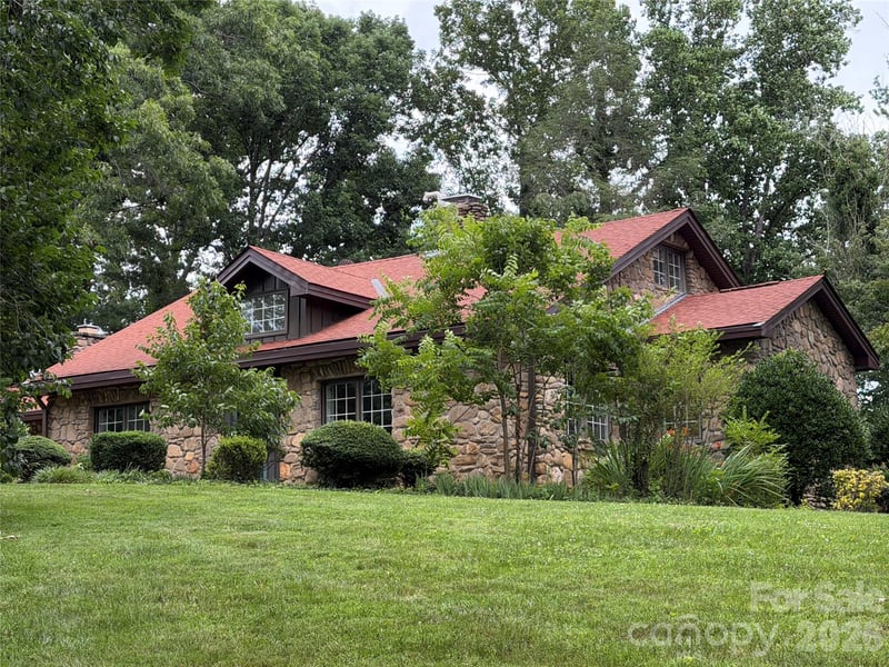 25 Inglewood Rd, Asheville, NC 28804