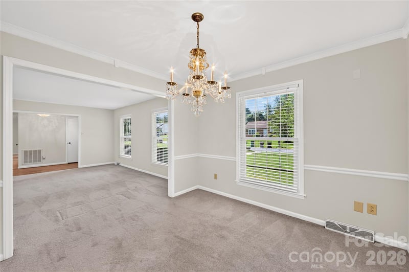 6801 Rambling Rose Dr, Charlotte, NC 28212
