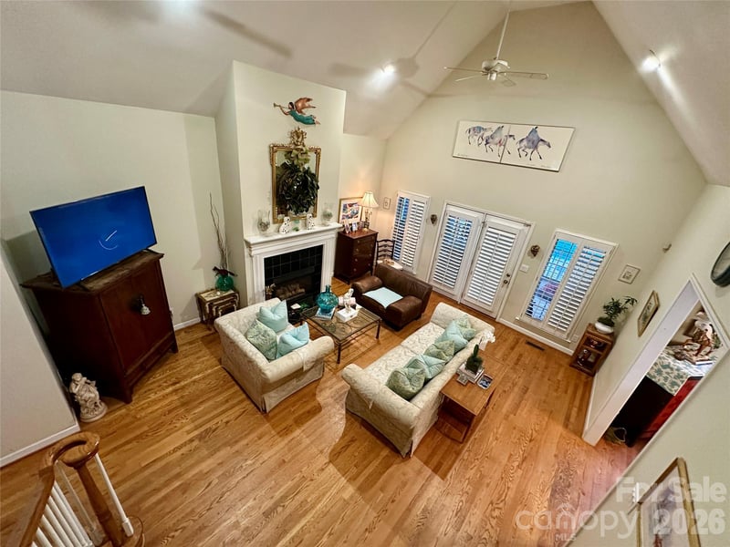 1093 Fairfield Dr, Gastonia, NC 28054