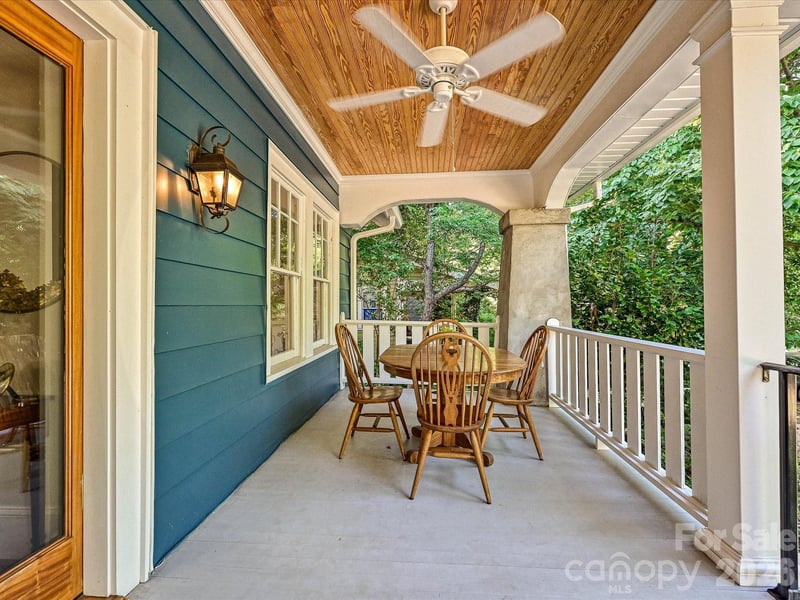 2201 Sarah Marks Ave, Charlotte, NC 28203