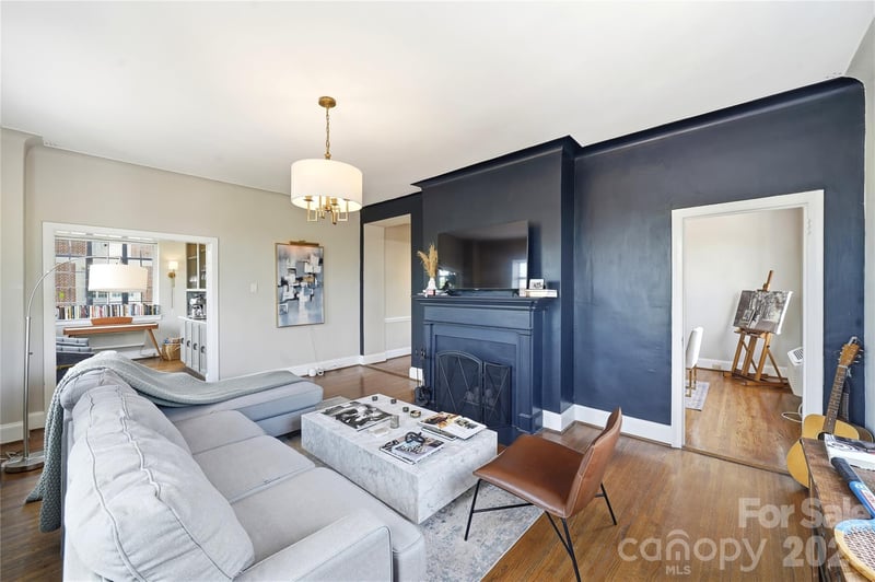 301 10th St #506, Charlotte, NC 28202