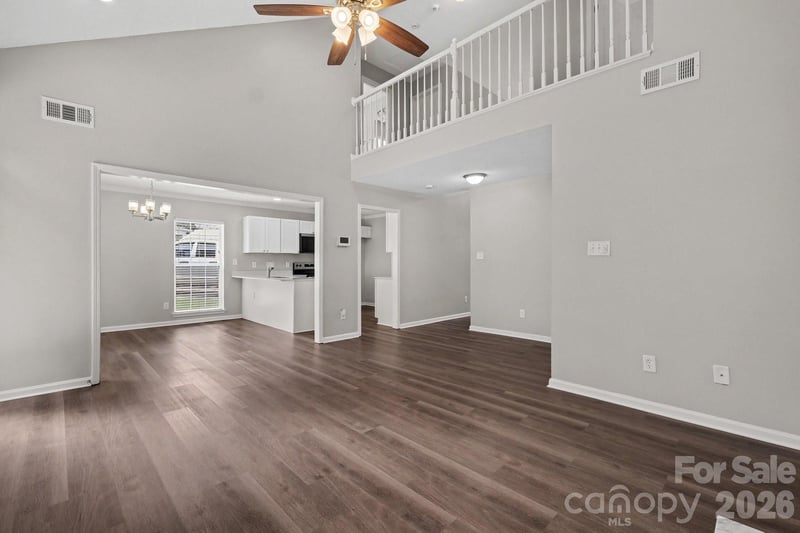 8401 Redstone View Dr, Charlotte, NC 28269