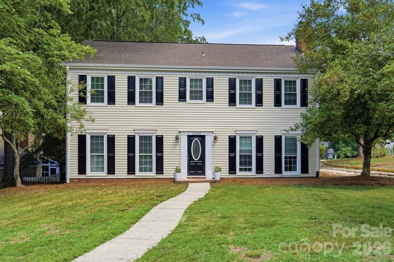 2106 Caleo Cir, Charlotte, NC 28270