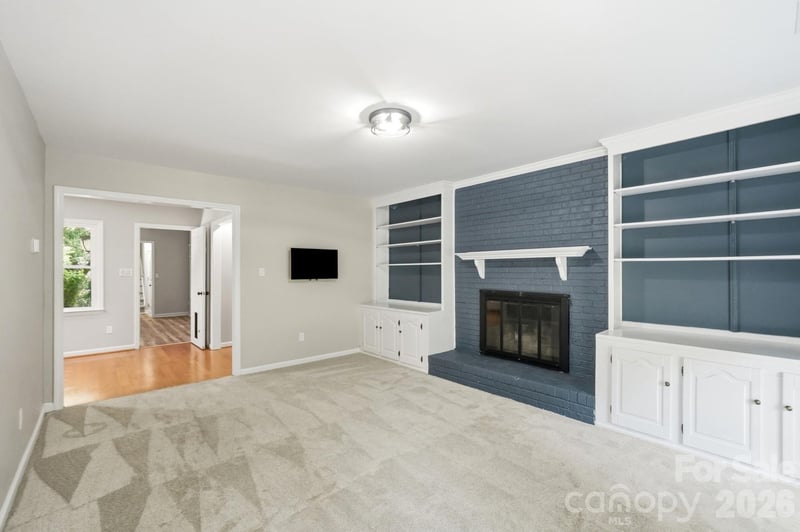2106 Caleo Cir, Charlotte, NC 28270