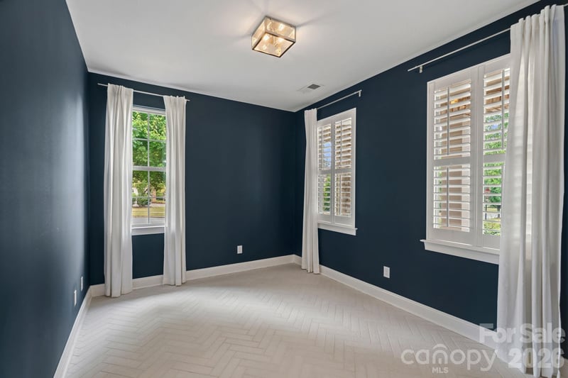 9141 Robbins Preserve Rd, Cornelius, NC 28031