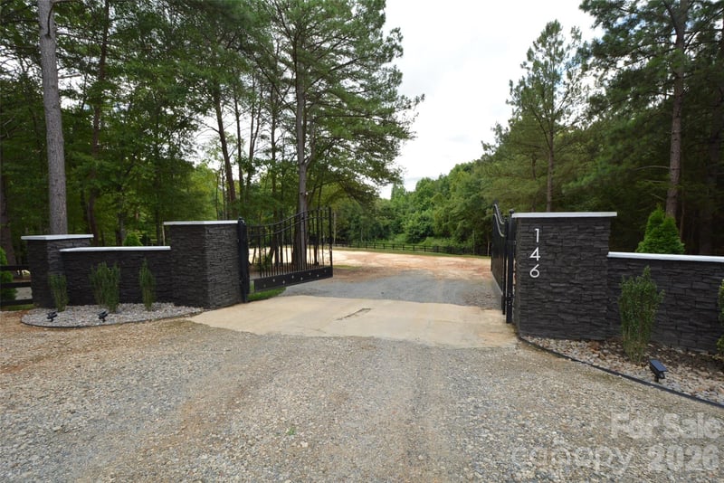 146 Julius Mac Rd, Stanley, NC 28164