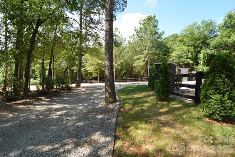 146 Julius Mac Rd, Stanley, NC 28164