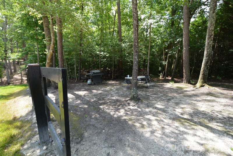 146 Julius Mac Rd, Stanley, NC 28164