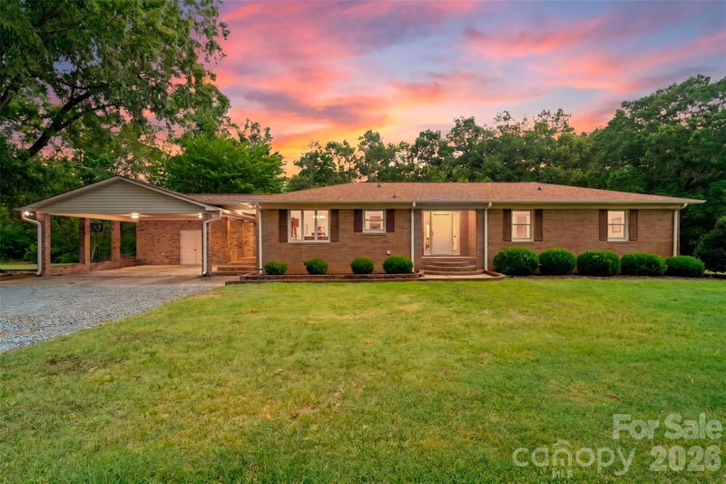 1515 Hasty Rd, Marshville, NC 28103