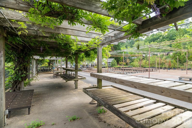 91 Weaverville Rd, Asheville, NC 28804