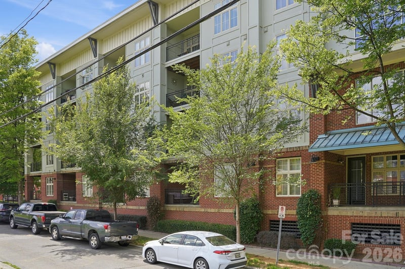 1101 1st St #418, Charlotte, NC 28202