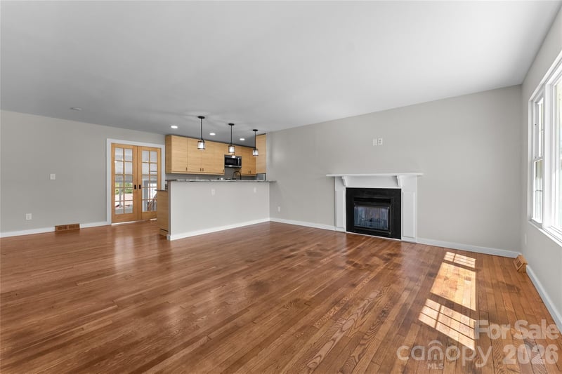 88 Skyview Ter, Asheville, NC 28806