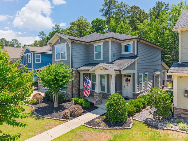 720 Yellow Jessamine Dr, Clover, SC 29710