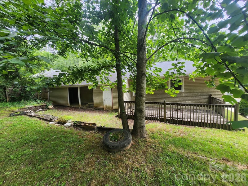 208 London Rd, Asheville, NC 28803