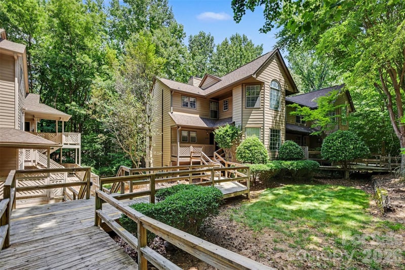 6125 Gray Gate Ln #A, Charlotte, NC 28210