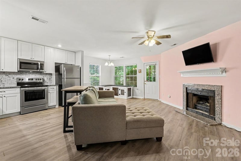 6125 Gray Gate Ln #A, Charlotte, NC 28210