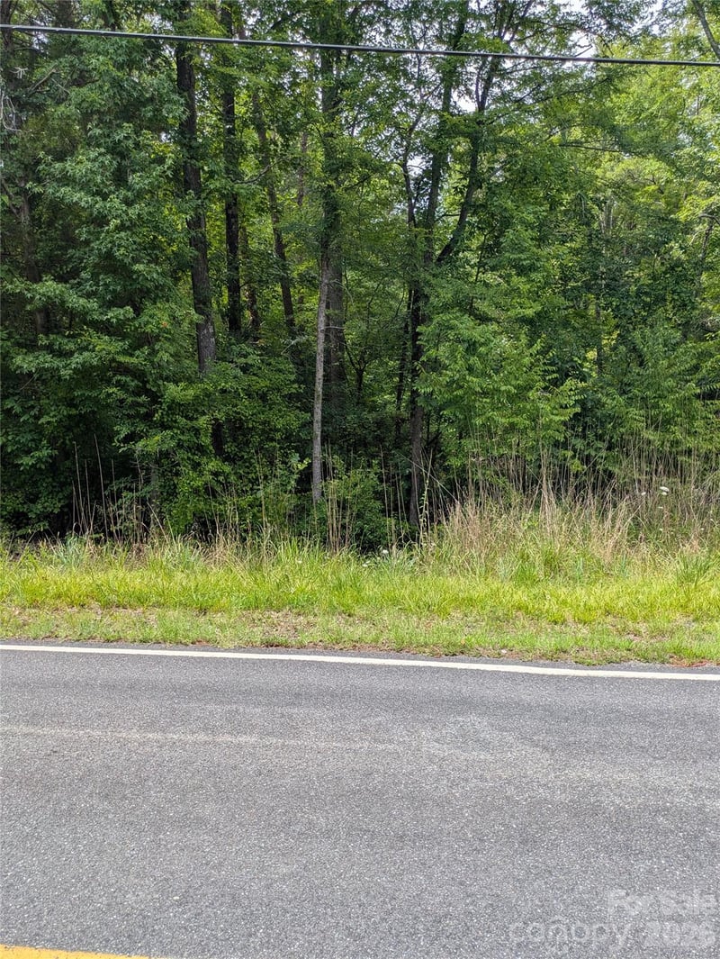 5860 Wildwood Dr, Salisbury, NC 28146