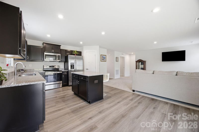 621 Grandiflora Ave, Lancaster, SC 29720