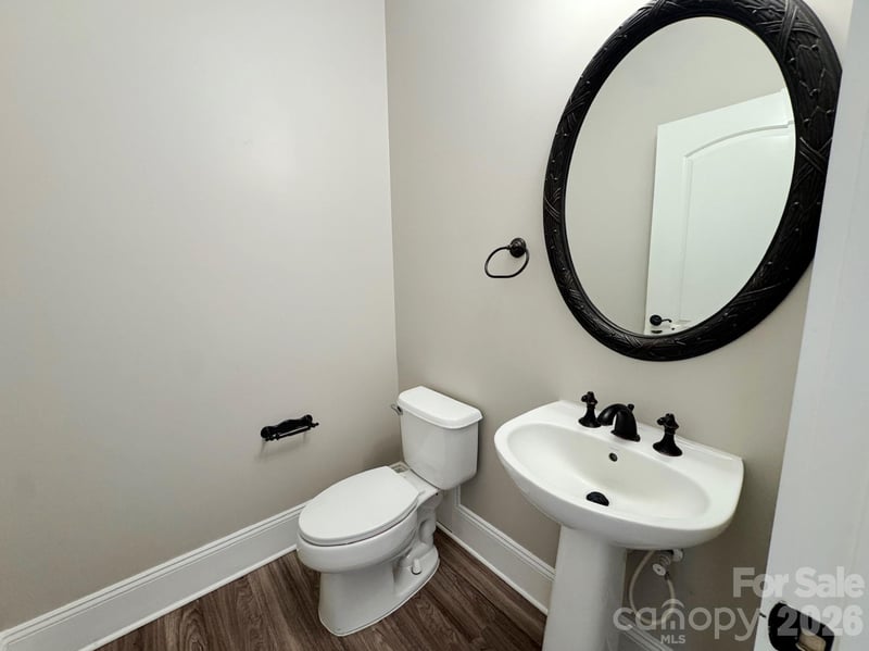 1005 Stuarts Landing Dr, Cramerton, NC 28032